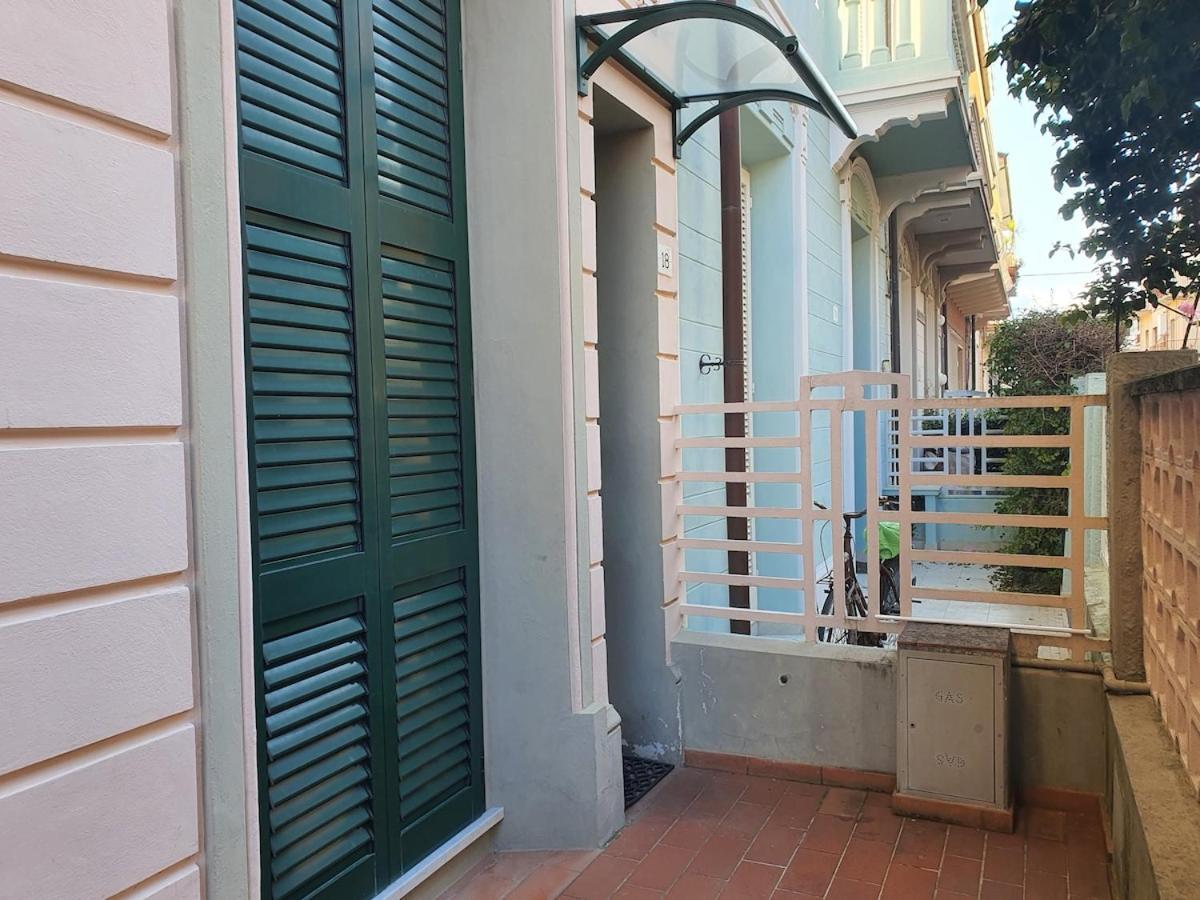Incantevole Vacanza In Versilia Viareggio Exterior photo